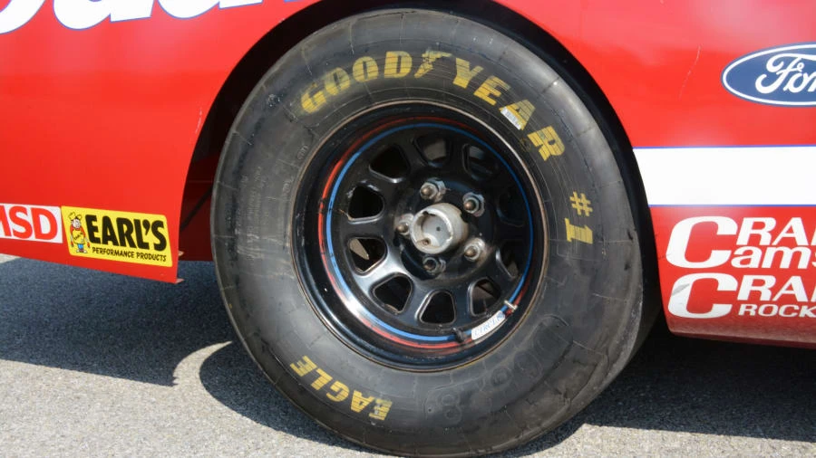 1992 Ford Thunderbird 10th Gen - Image 10 of 12