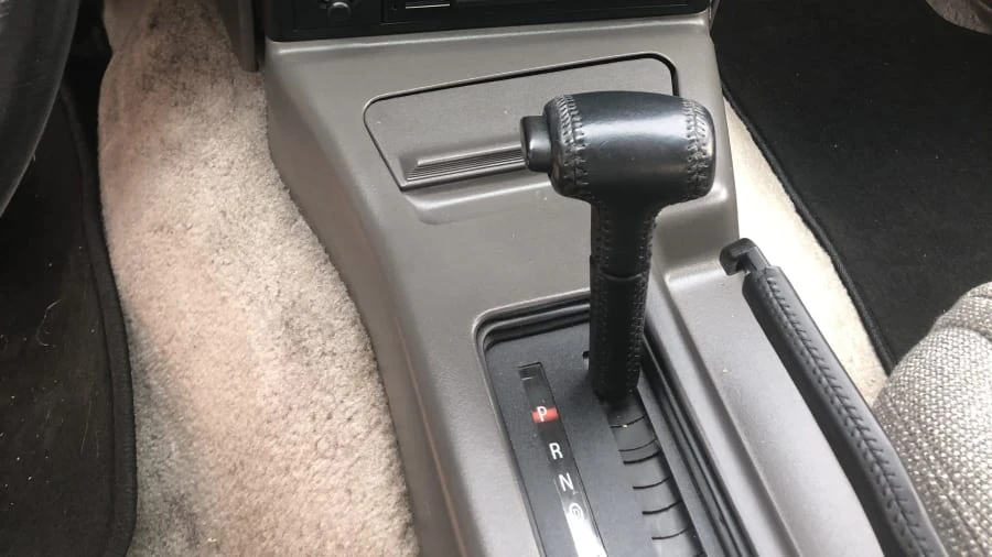 1992 Ford Thunderbird 10th Gen - Image 15 of 17