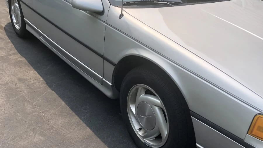 1992 Ford Thunderbird 10th Gen - Image 5 of 17