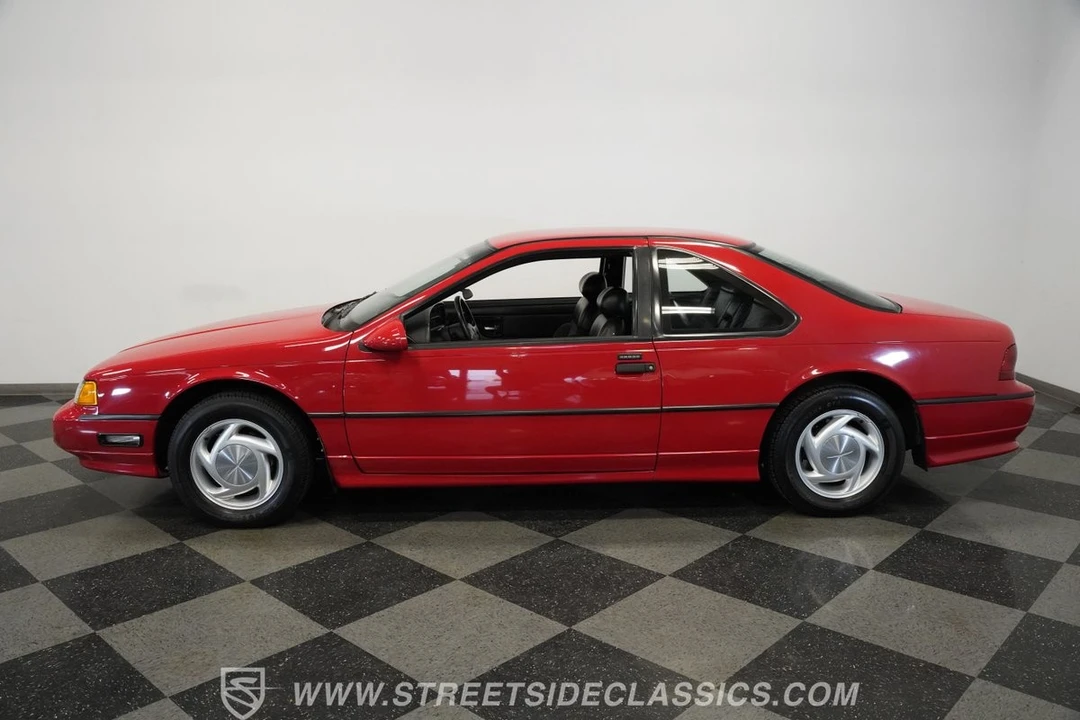 1992 Ford Thunderbird 10th Gen - Image 10 of 12