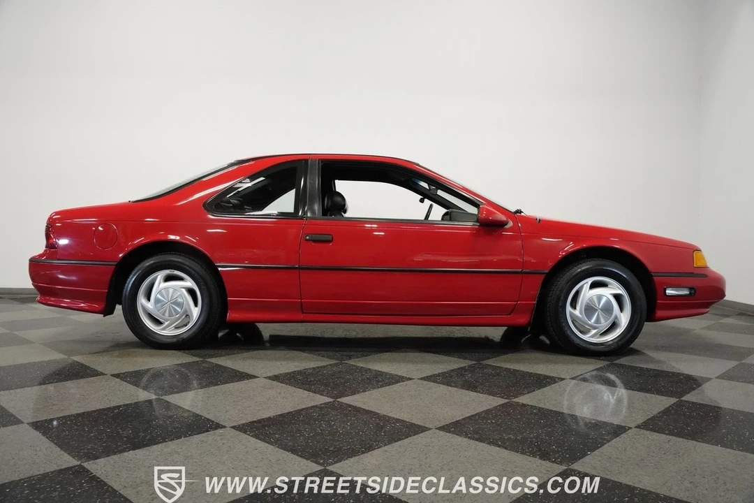 1992 Ford Thunderbird 9th Gen - Image 18 of 21