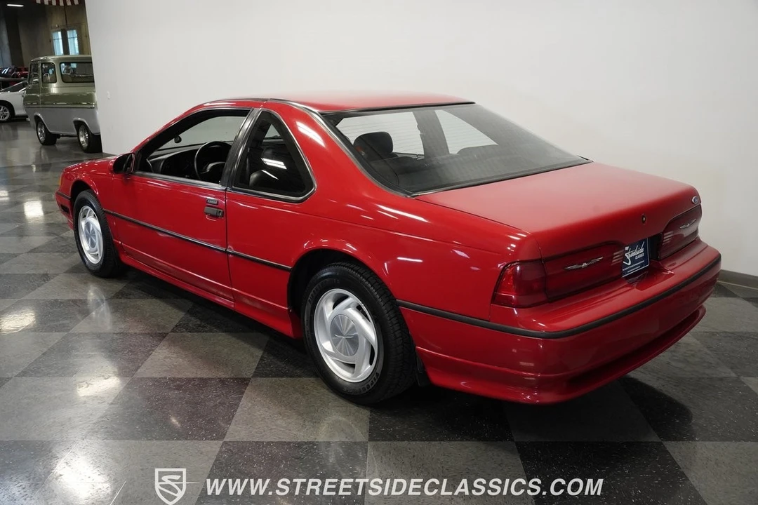 1992 Ford Thunderbird 9th Gen - Image 13 of 21