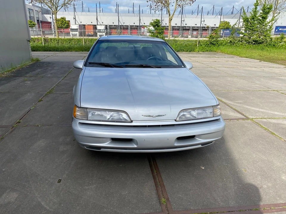 1992 Ford Thunderbird 10th Gen - Image 9 of 30