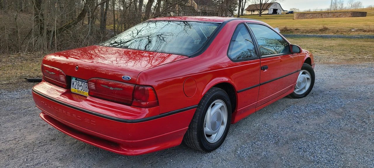 1992 Ford Thunderbird 10th Gen - Image 10 of 22