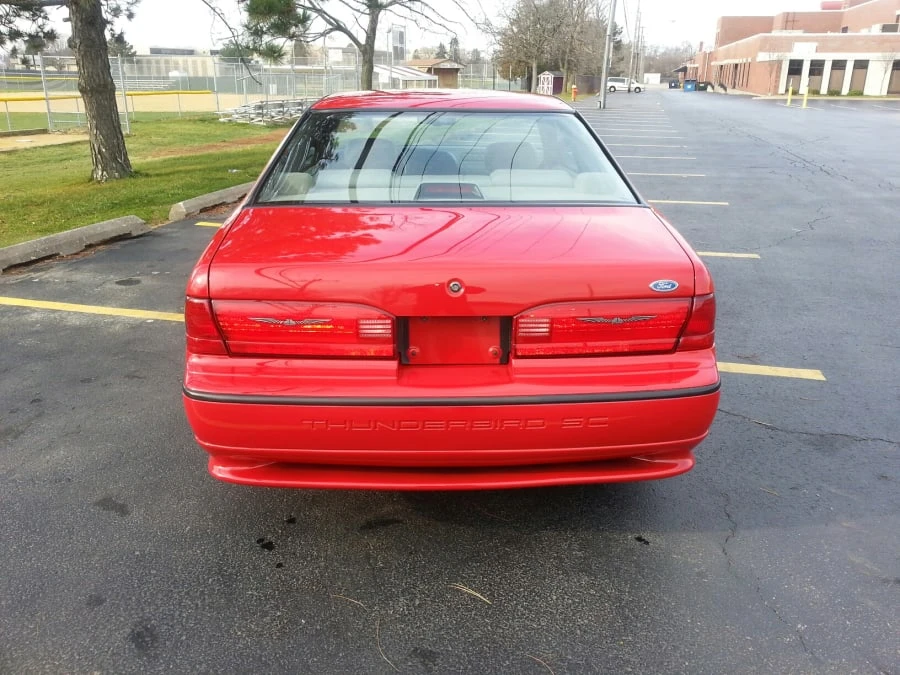 1992 Ford Thunderbird 10th Gen - Image 2 of 7