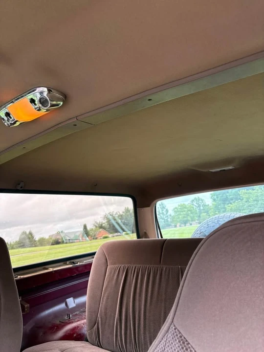 1992 Ford Bronco 5th Gen - Image 7 of 17