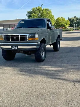 1992 Ford F-150 XLT Pickup
