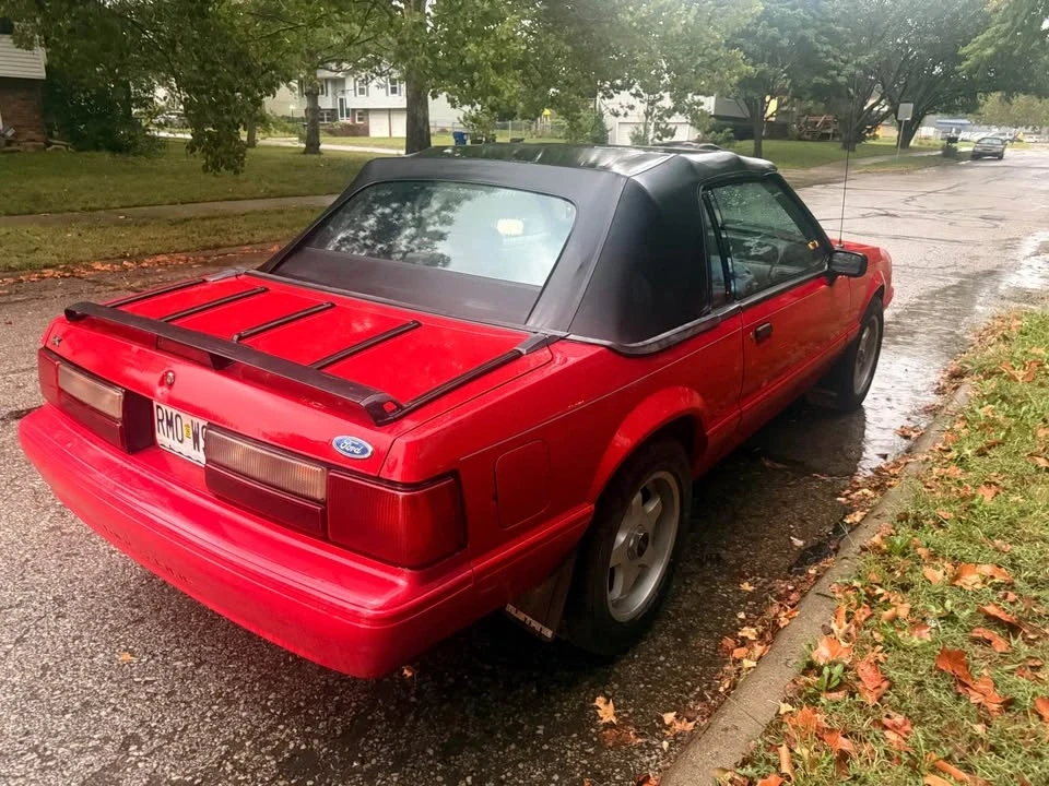 1992 Ford Mustang 3rd Gen - Image 2 of 2