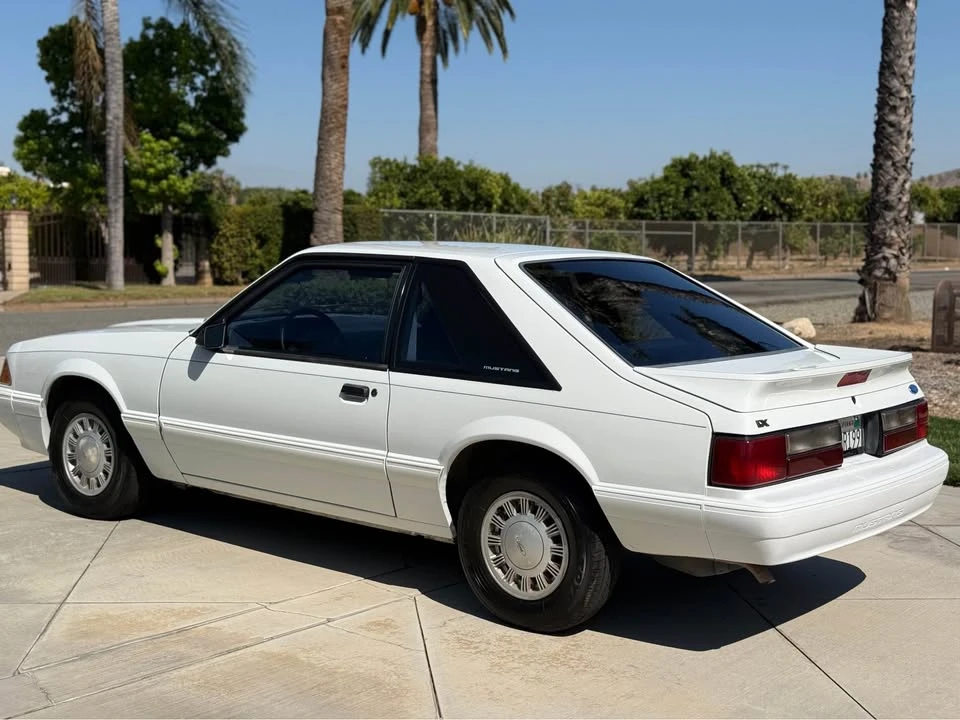 1992 Ford Mustang 3rd Gen - Image 4 of 20
