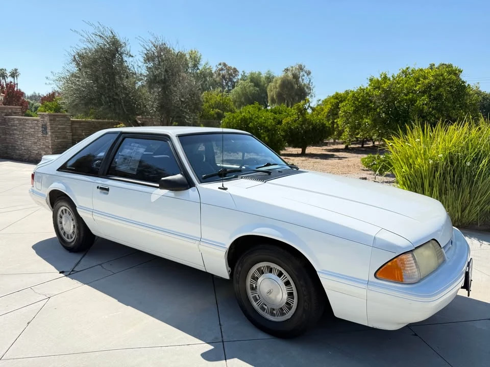 1992 Ford Mustang 3rd Gen - Image 5 of 20