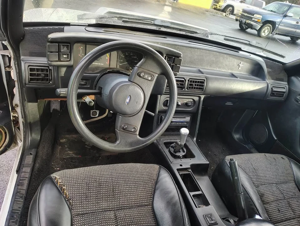 1992 Ford Mustang 3rd Gen - Image 6 of 12