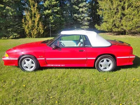 1992 Ford Mustang GT 5.0 Convertible