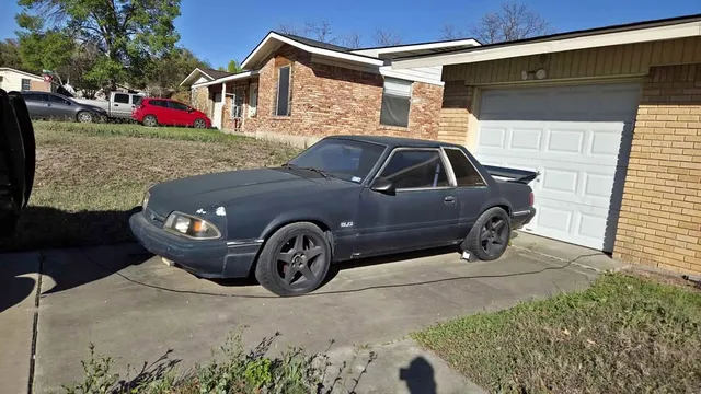 1992 Ford Mustang LX 5.0 Liter Coupe