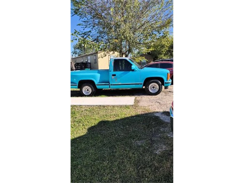1992 GMC C/K - Image 8 of 11