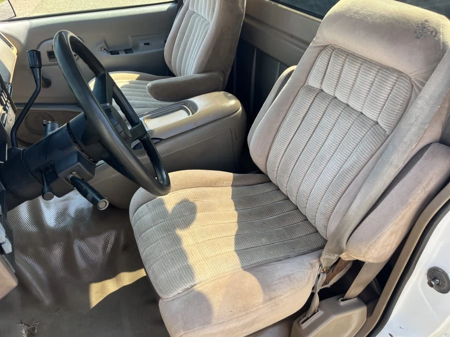 1992 GMC Sierra 1st Gen - Image 14 of 18