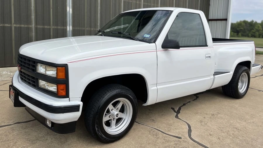 1992 GMC Sierra 1st Gen - Image 6 of 18