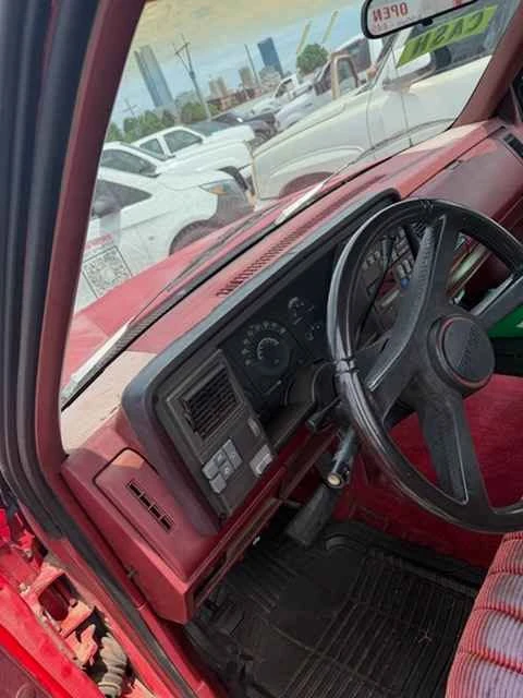 1992 GMC C/K - Image 6 of 7
