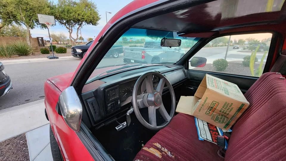 1992 GMC C/K - Image 6 of 11