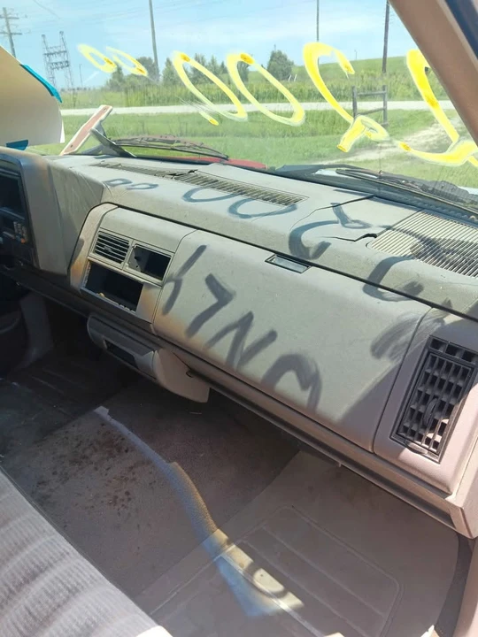 1992 GMC C/K 3rd Gen - Image 9 of 9