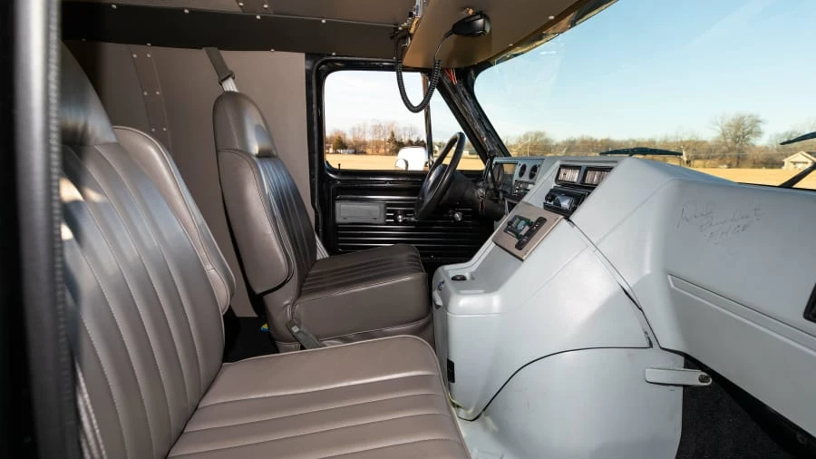 1992 GMC G-series Van - Image 5 of 12