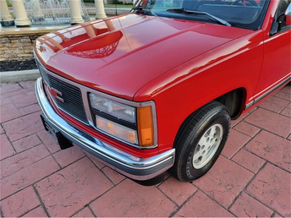 1992 GMC C/K - Image 18 of 30