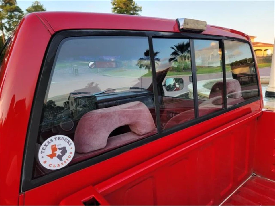 1992 GMC C/K - Image 21 of 30