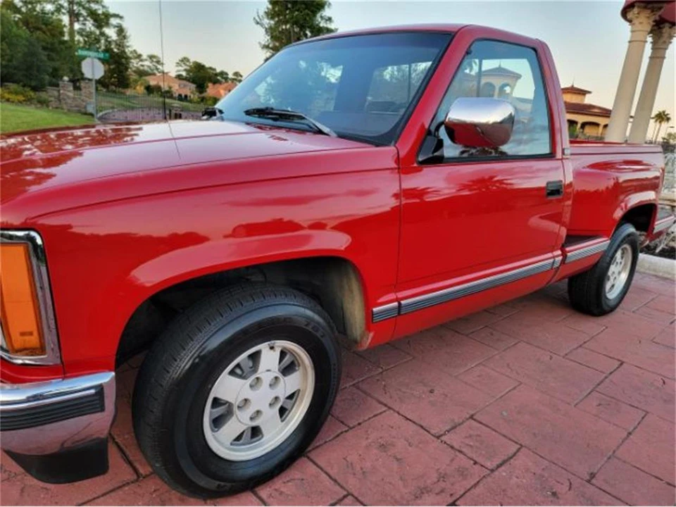 1992 GMC C/K - Image 26 of 30