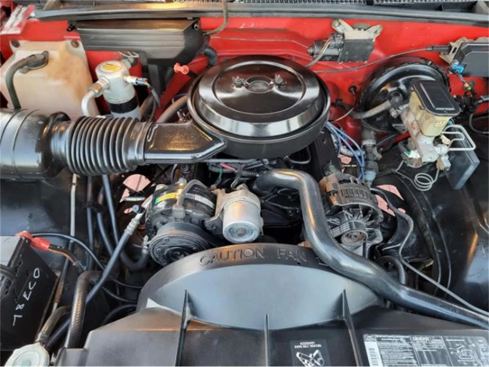 1992 GMC C/K - Image 28 of 30