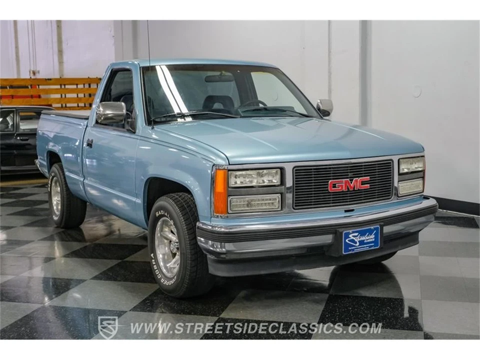 1992 GMC C/K - Image 17 of 31