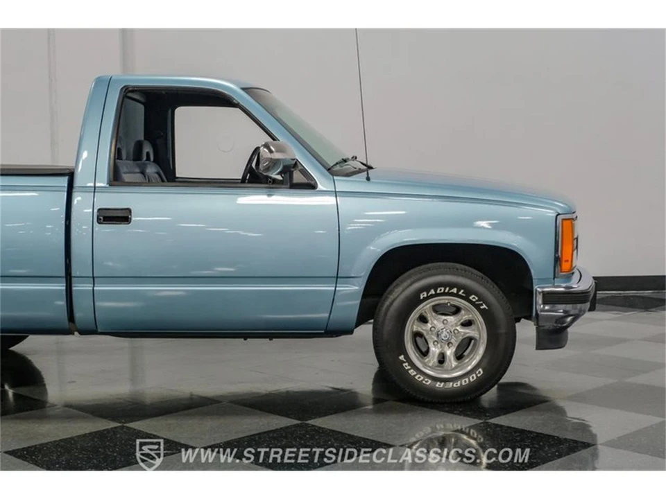 1992 GMC C/K - Image 30 of 31