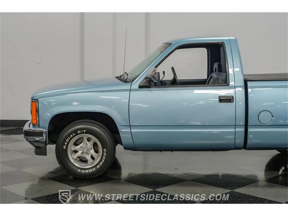 1992 GMC C/K - Image 23 of 31
