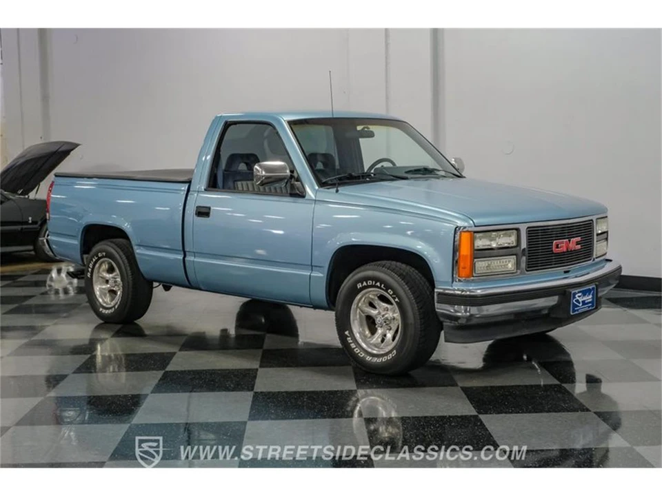 1992 GMC C/K - Image 15 of 31