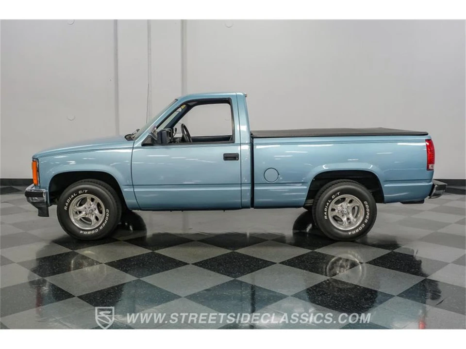 1992 GMC C/K - Image 7 of 31