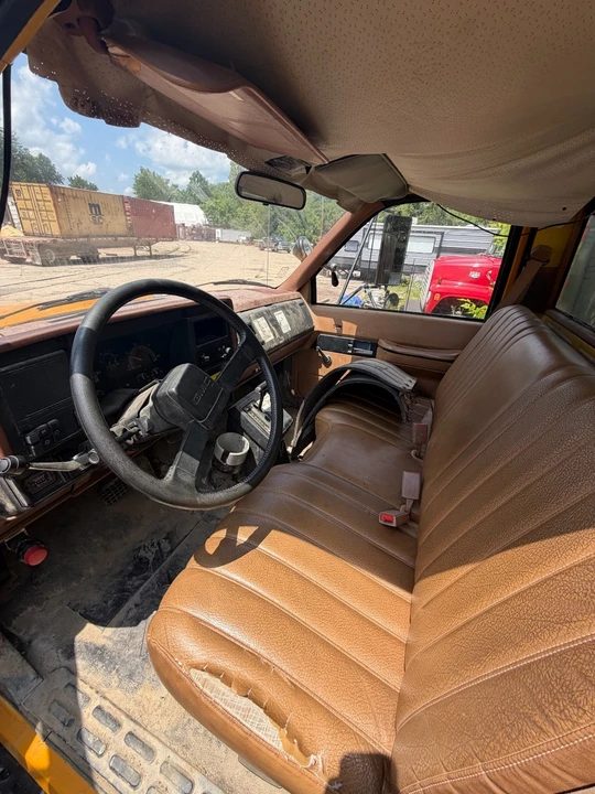 1992 GMC TopKick - Image 8 of 13