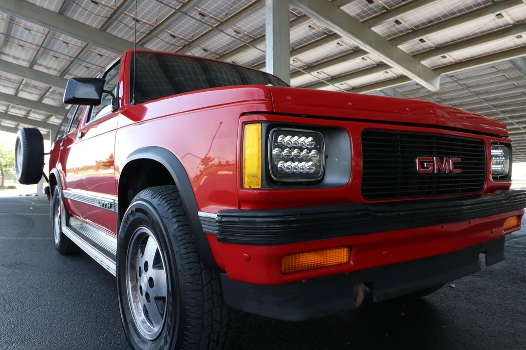 1992 GMC S-15 Jimmy 2nd Gen - Image 23 of 31