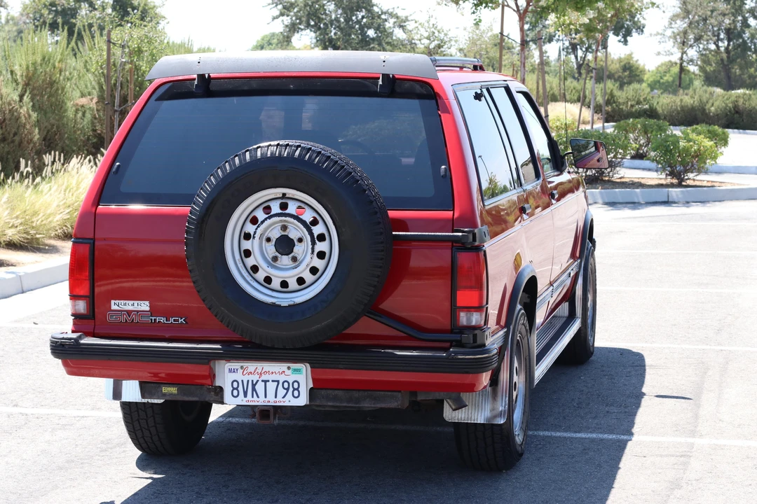 1992 GMC S-15 Jimmy 2nd Gen - Image 18 of 31
