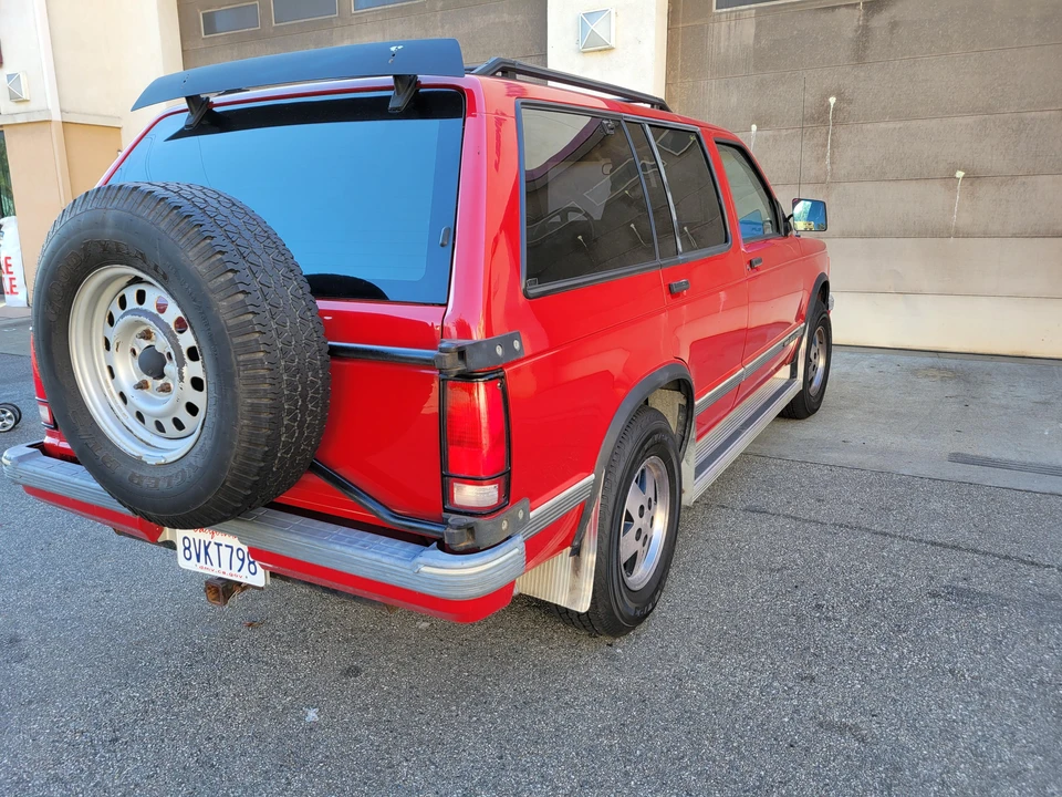 1992 GMC S-15 Jimmy 2nd Gen - Image 19 of 31