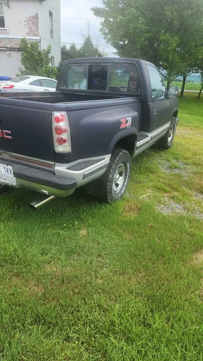1992 GMC Sierra 1st Gen - Image 3 of 5
