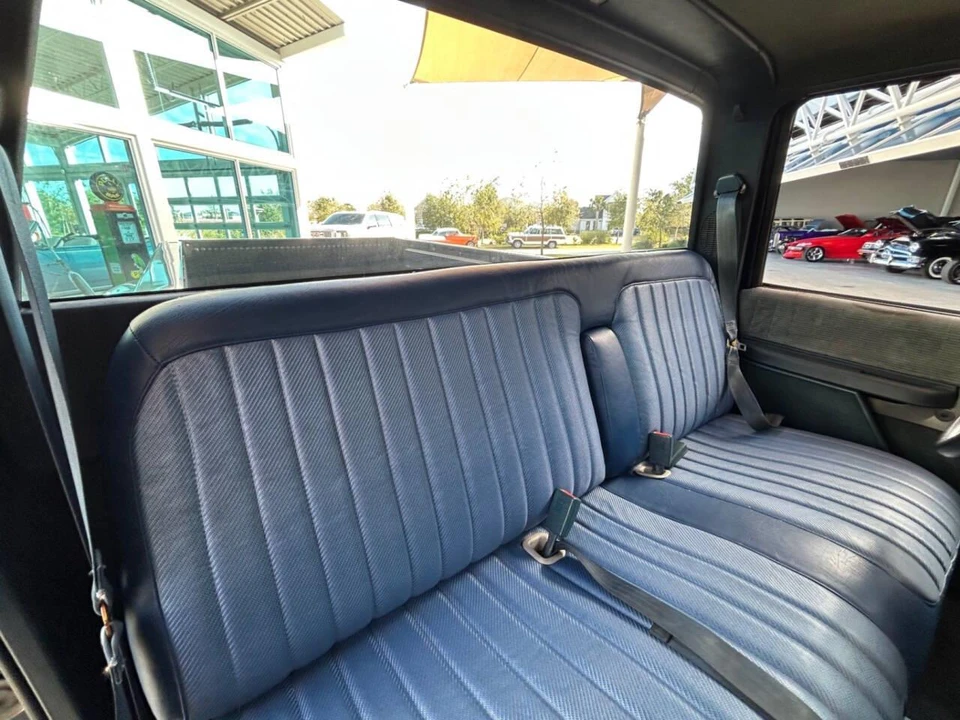 1992 GMC Sierra 1st Gen - Image 18 of 31