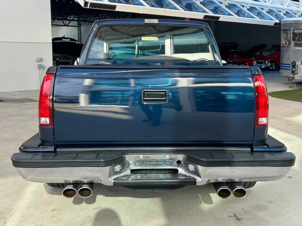 1992 GMC Sierra 1st Gen - Image 6 of 21
