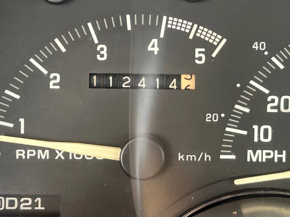 1992 GMC Sierra 1st Gen - Image 19 of 21