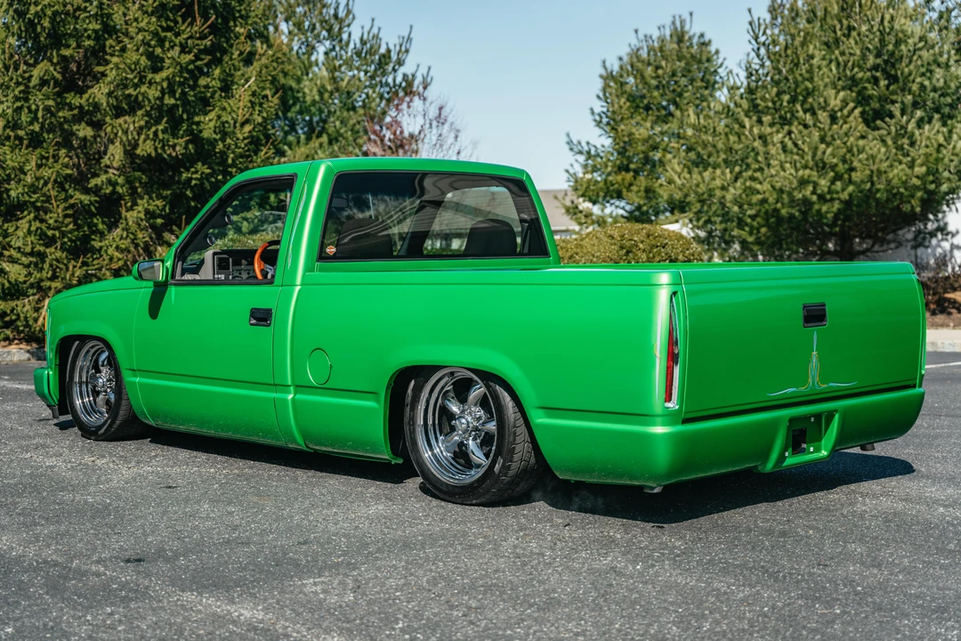 1992 GMC Sierra 1st Gen - Image 4 of 31