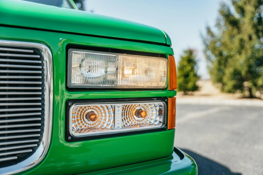 1992 GMC Sierra 1st Gen - Image 19 of 31