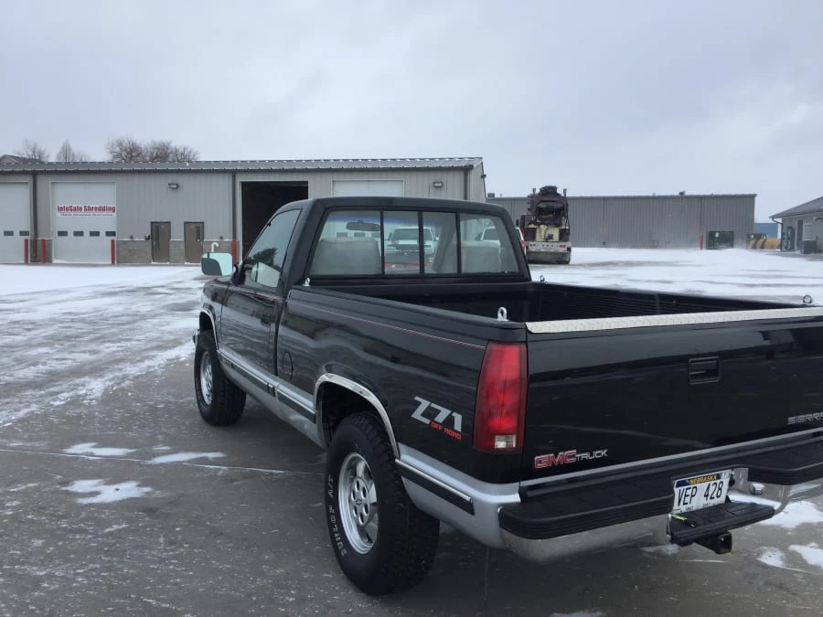 1992 GMC Sierra 1st Gen - Image 4 of 4
