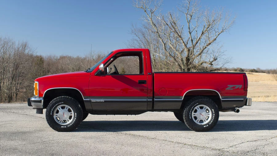 1992 GMC Sierra 1st Gen - Image 2 of 12