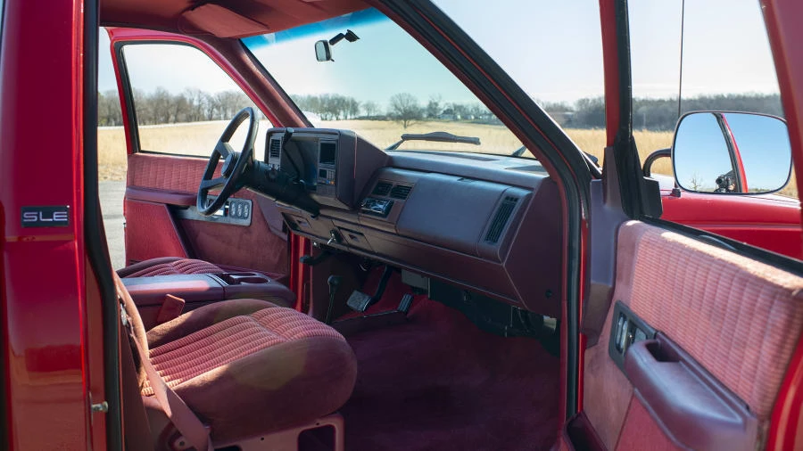 1992 GMC Sierra 1st Gen - Image 5 of 12