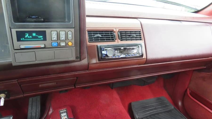 1992 GMC Sierra 1st Gen - Image 6 of 16