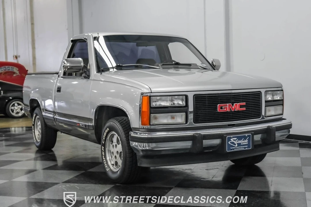 1992 GMC Sierra 1st Gen - Image 17 of 21