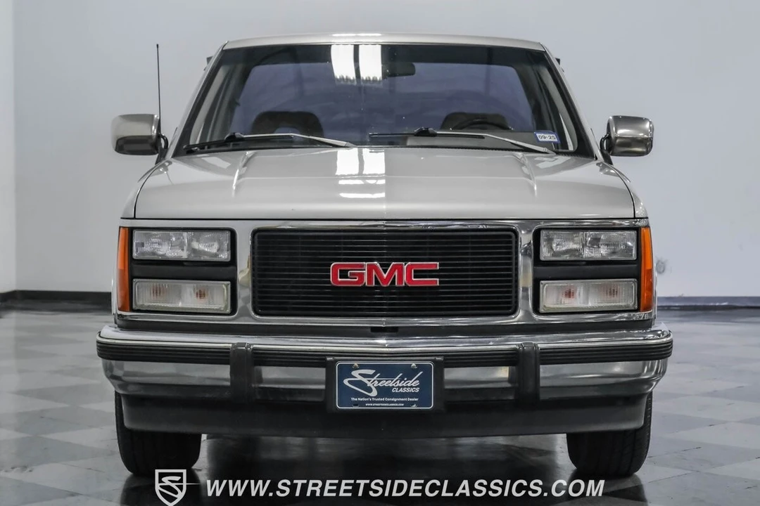 1992 GMC Sierra 1st Gen - Image 18 of 21