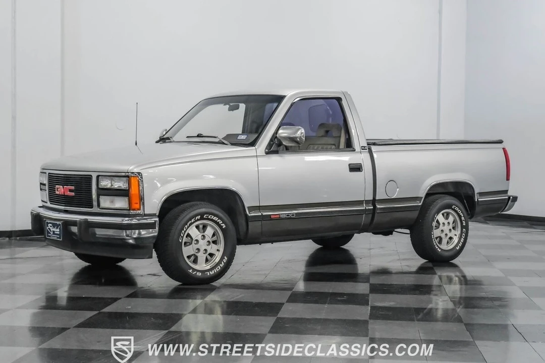 1992 GMC Sierra 1st Gen - Image 6 of 12